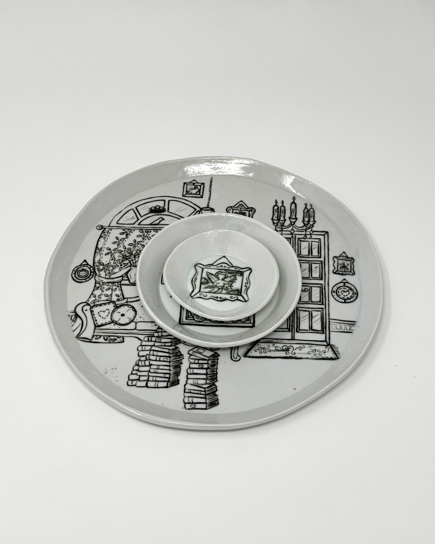 Dollhouse Parlor Plate Set