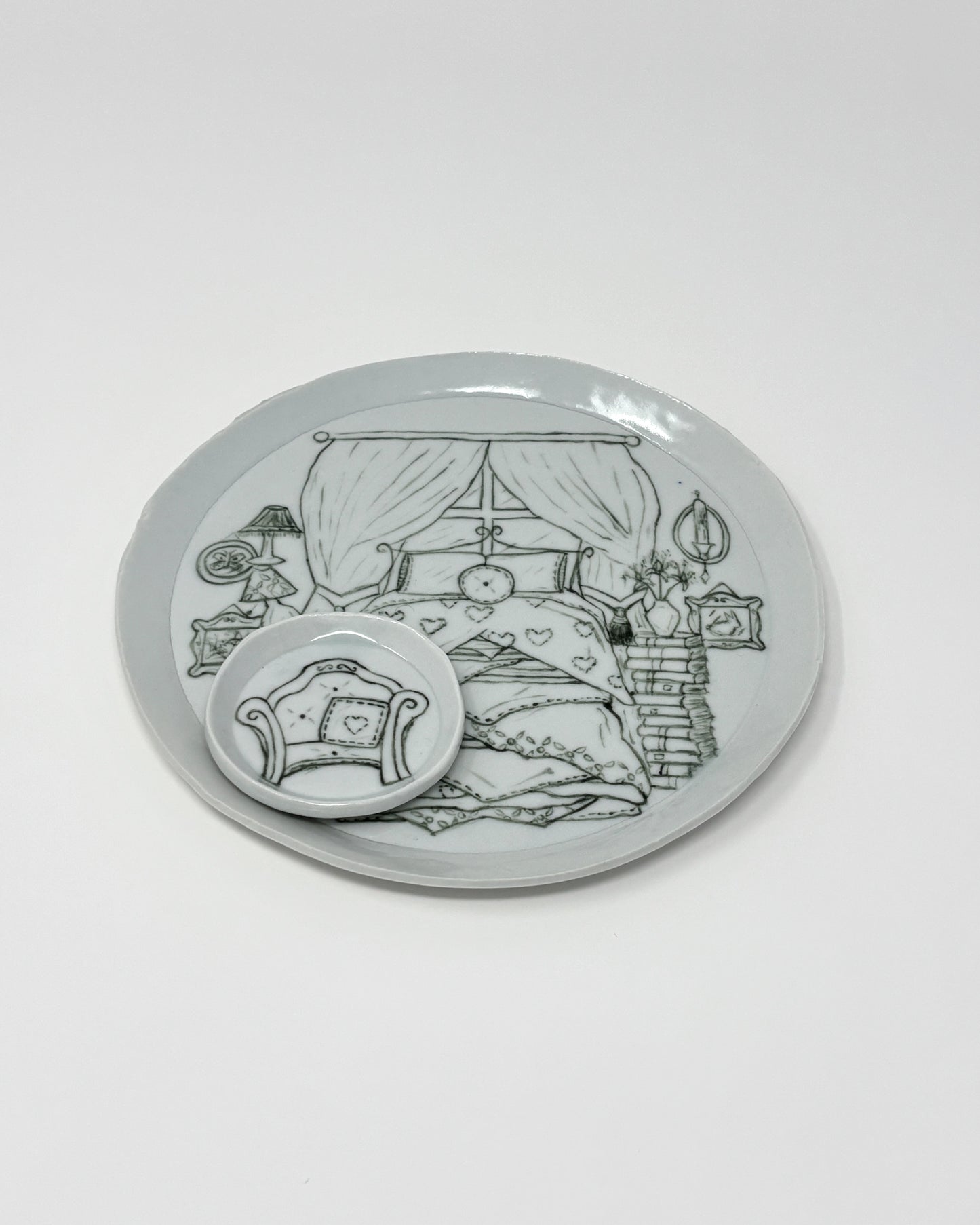 Dollhouse Bedroom Plate Set