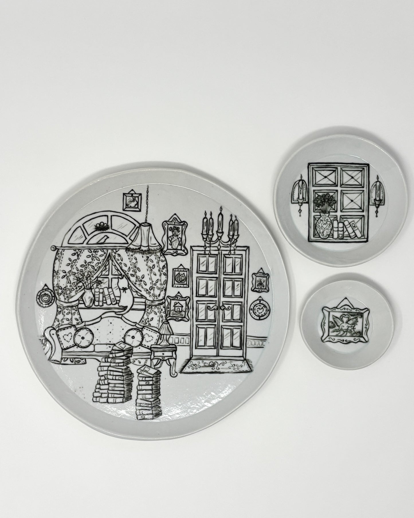 Dollhouse Parlor Plate Set